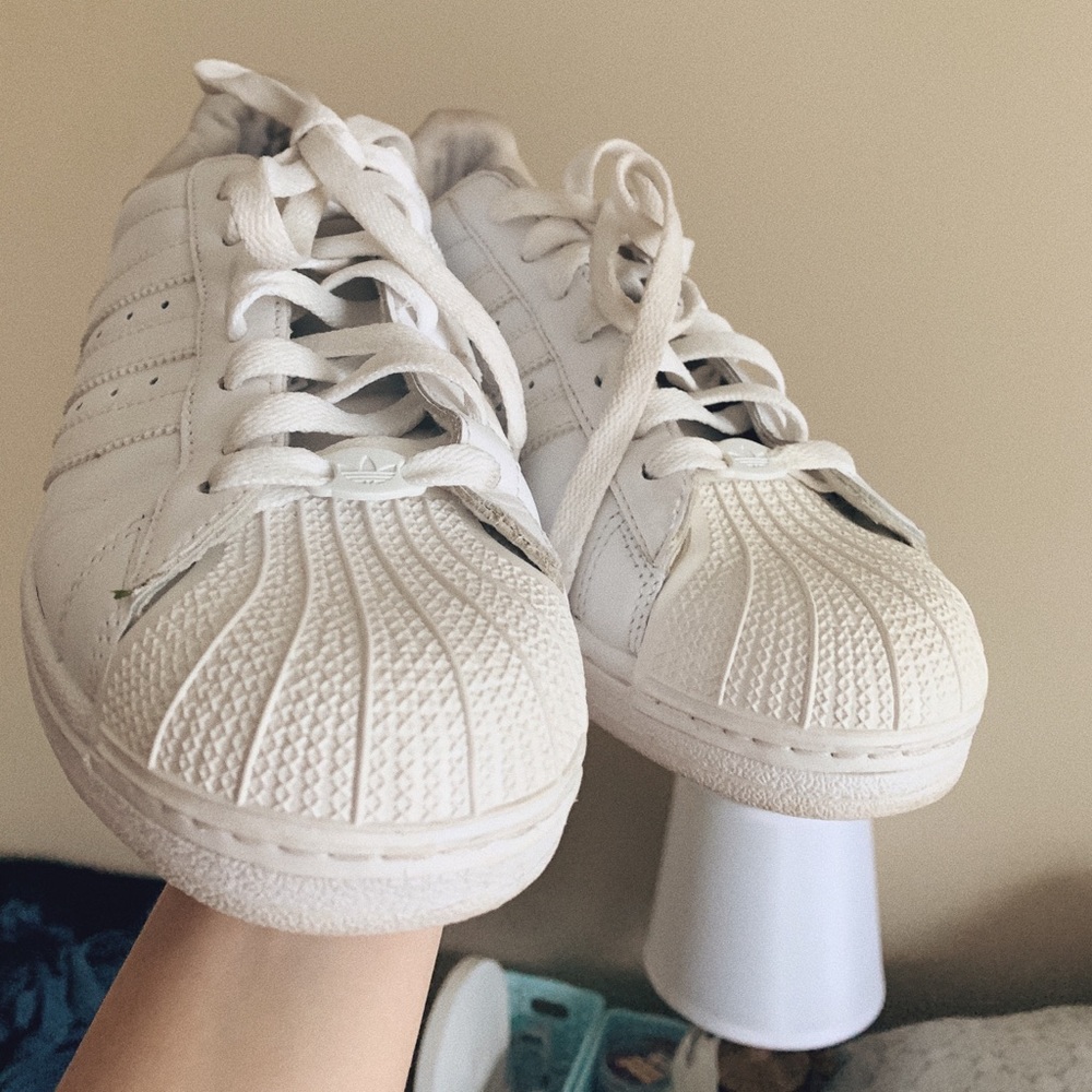 White Adidas Superstars